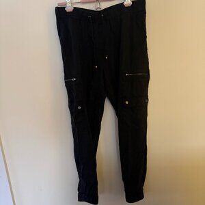 Banana Republic Cargo Jogger - size M